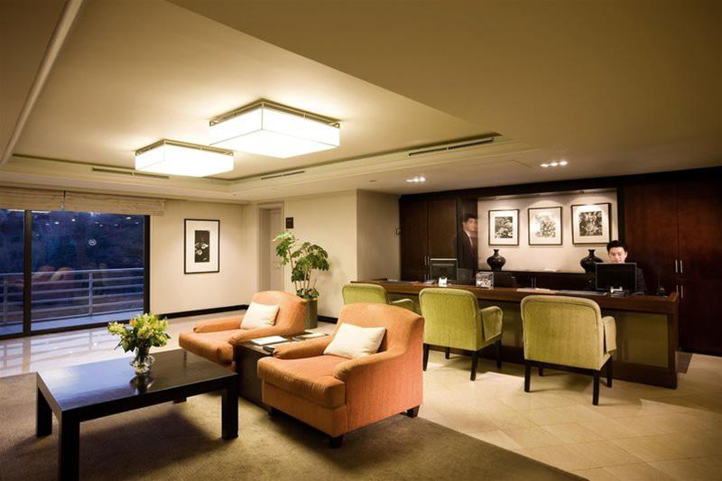 Sheraton Grande Walkerhill 5*